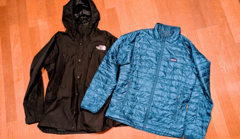 ノースフェイスマウンテンライトジャケットとパタゴニアのナノパフジャケット組み合わせ